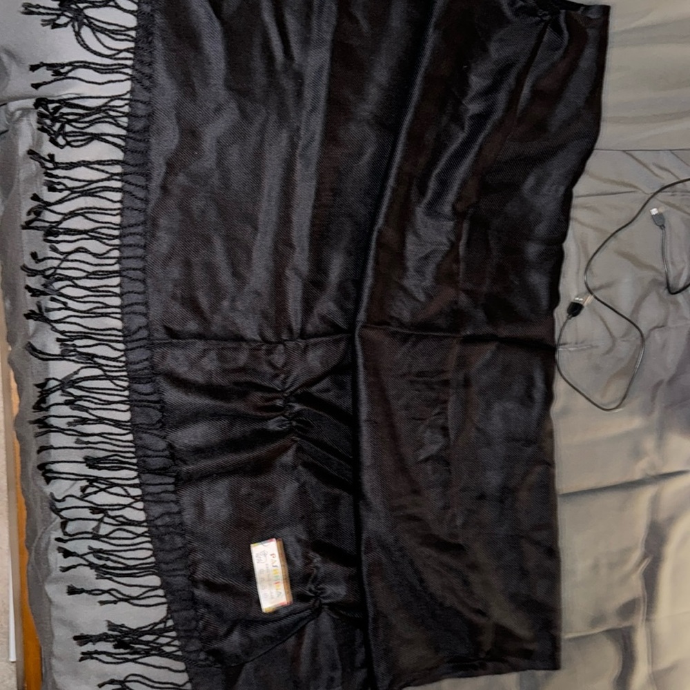 Pashmina black scarf